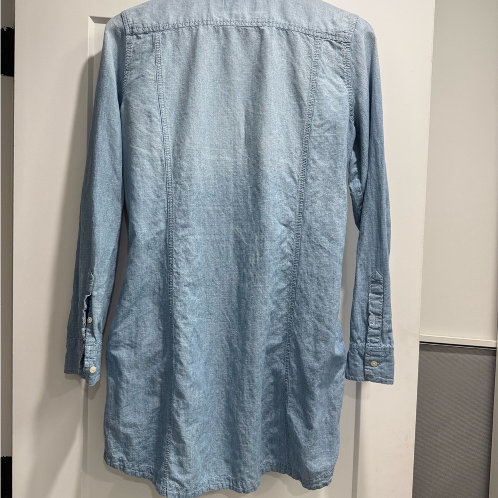 Light Blue Button-Up Tunic Dress - Picture 2 of 4